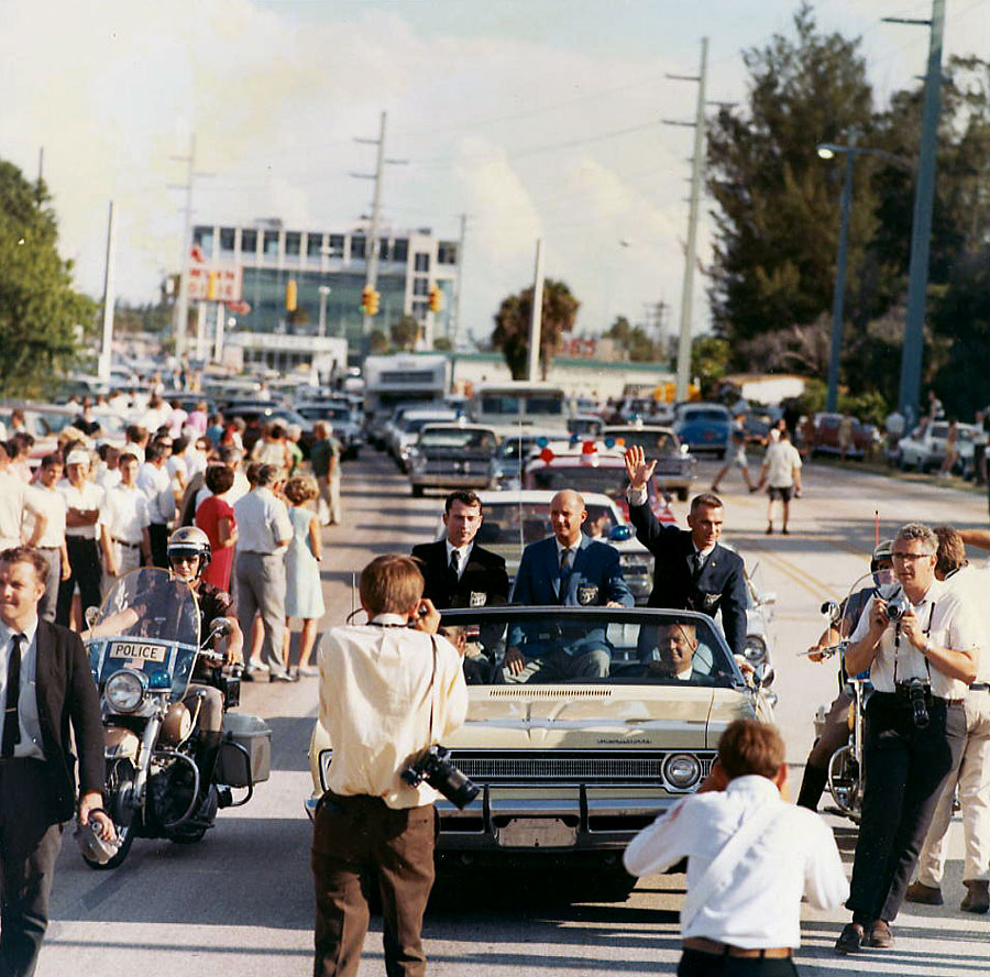 photo from John Young page